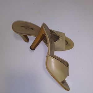 Vintage Martini Osvaldo Joan and David Pale Green